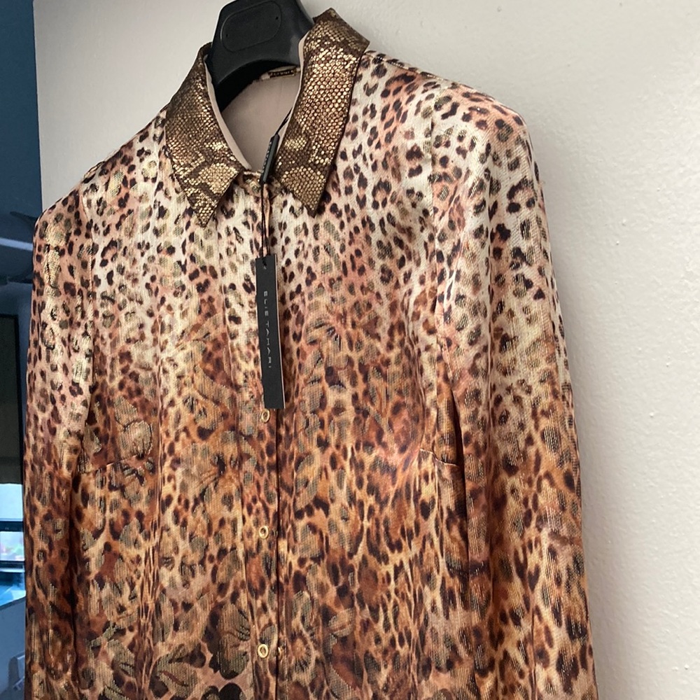 Ellie Tahari silk top size M